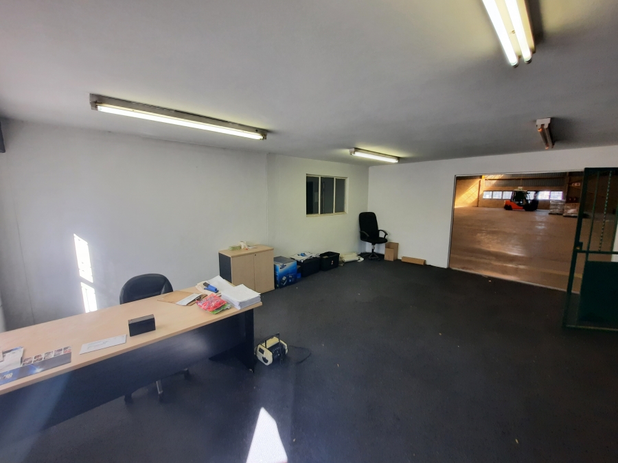 To Let Commercial Property for Rent in Robertville Gauteng