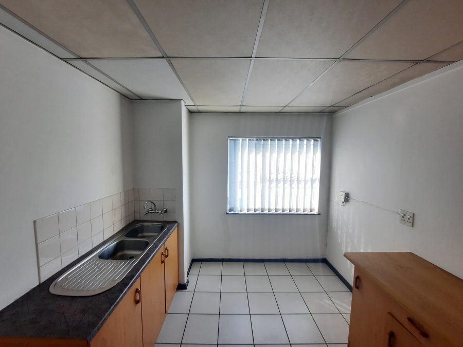 To Let Commercial Property for Rent in Robertville Gauteng