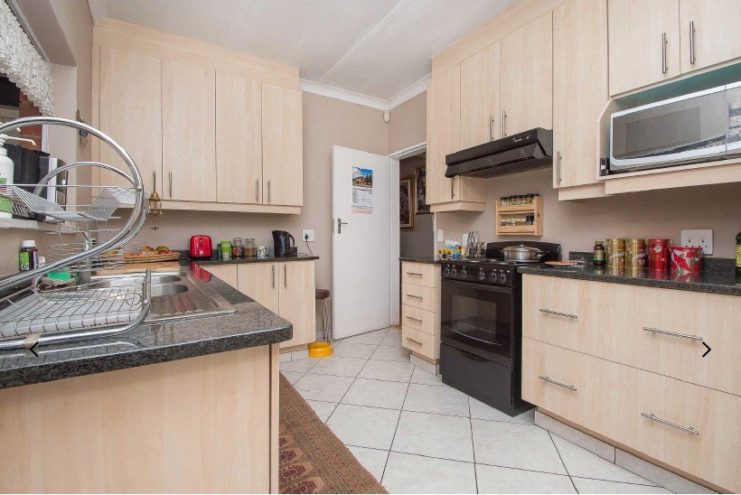 To Let 3 Bedroom Property for Rent in Westdene Gauteng