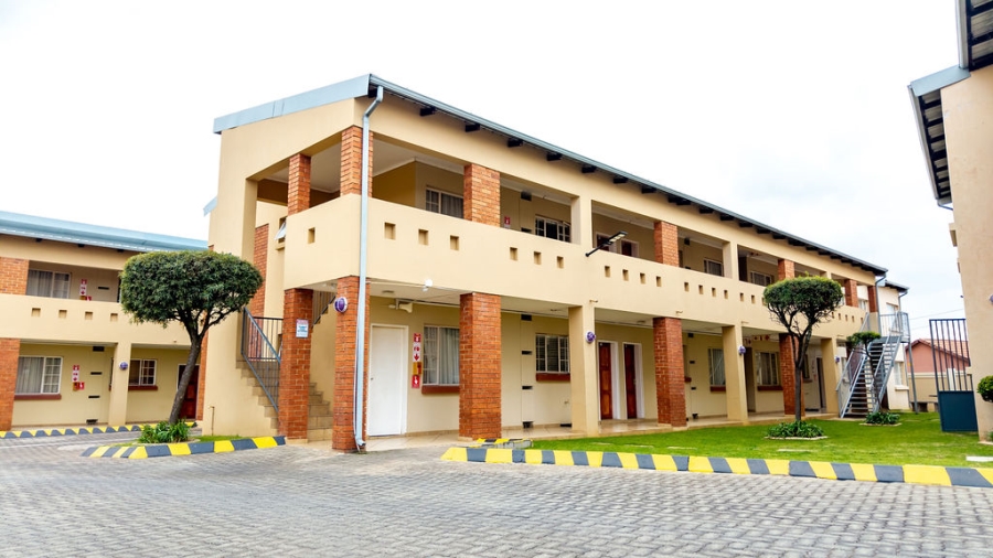 Commercial Property for Sale in Ormonde Gauteng