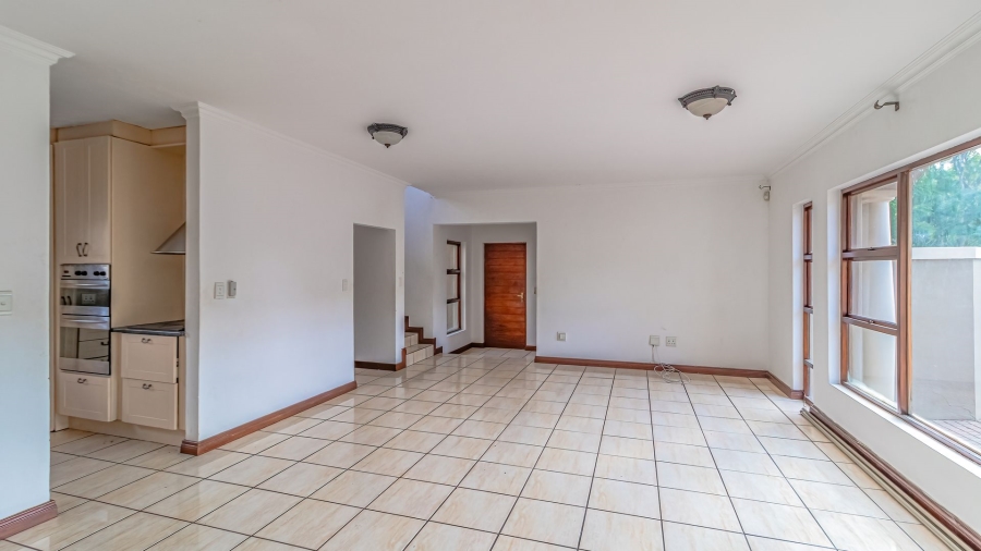 To Let 3 Bedroom Property for Rent in Douglasdale Gauteng