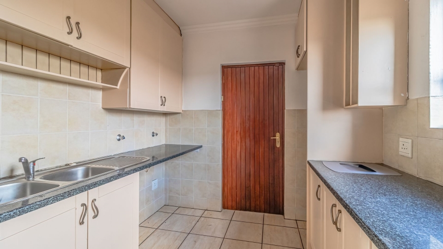To Let 3 Bedroom Property for Rent in Douglasdale Gauteng