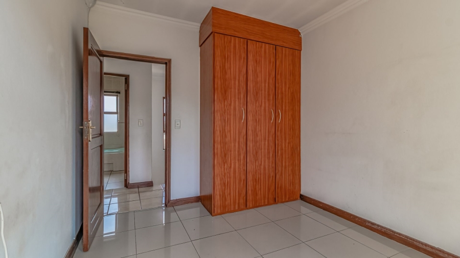 To Let 3 Bedroom Property for Rent in Douglasdale Gauteng