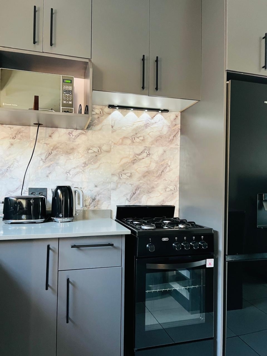 2 Bedroom Property for Sale in South Hills Gauteng
