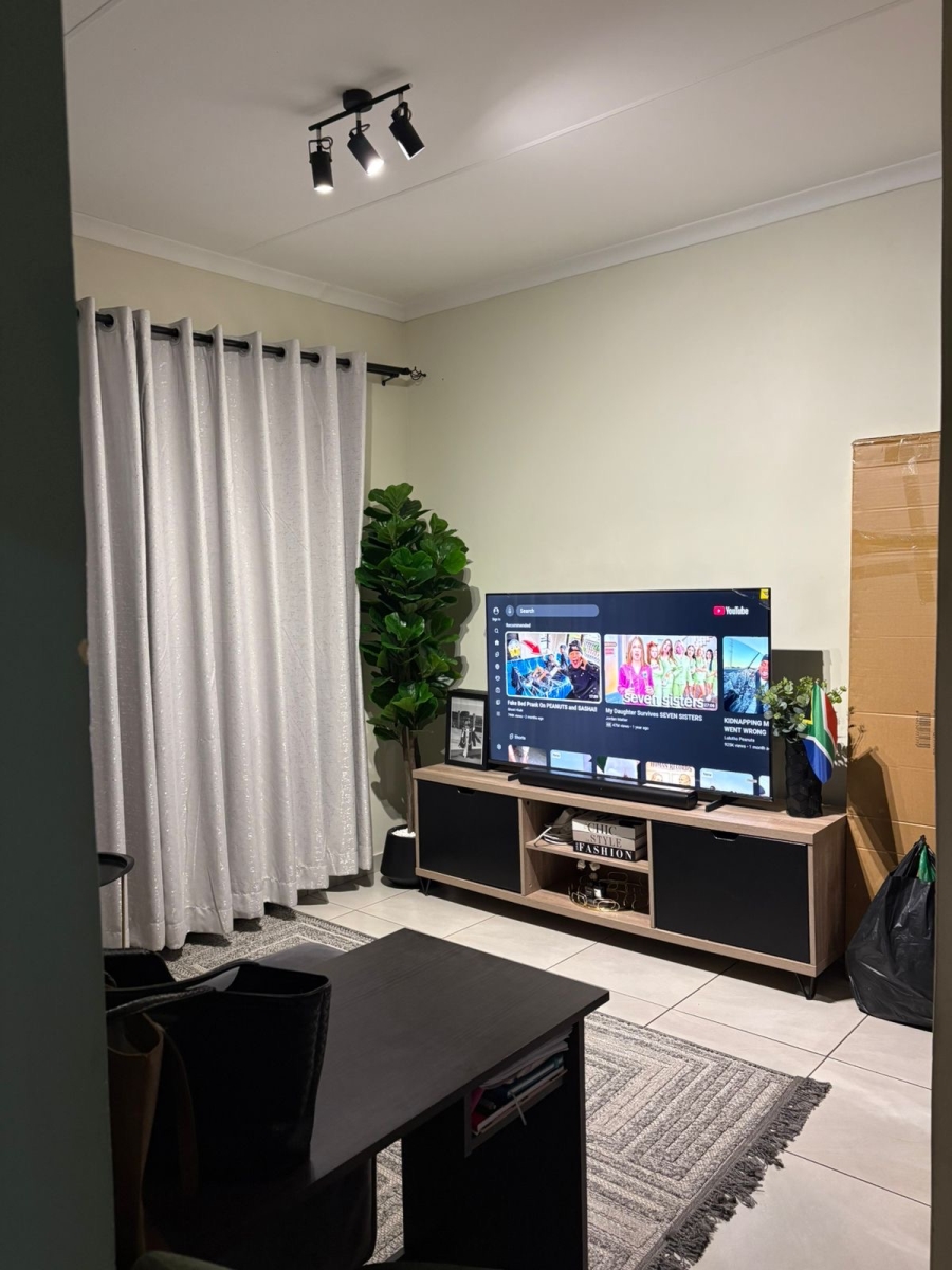 2 Bedroom Property for Sale in South Hills Gauteng