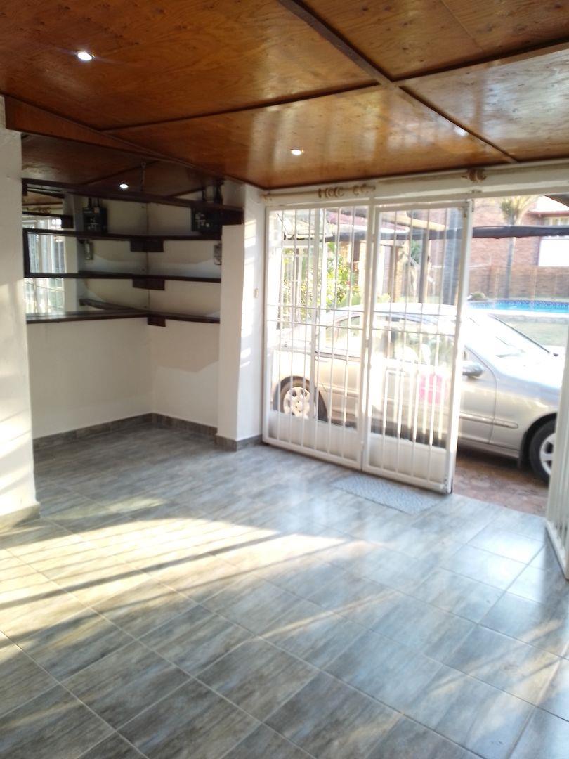 To Let 1 Bedroom Property for Rent in Parkhill Gardens Gauteng