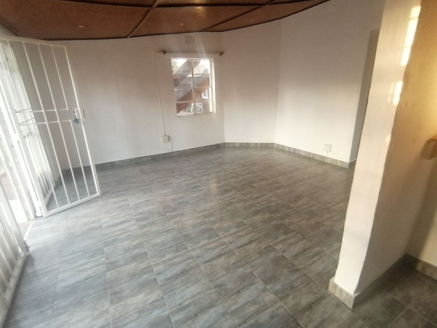 To Let 1 Bedroom Property for Rent in Parkhill Gardens Gauteng