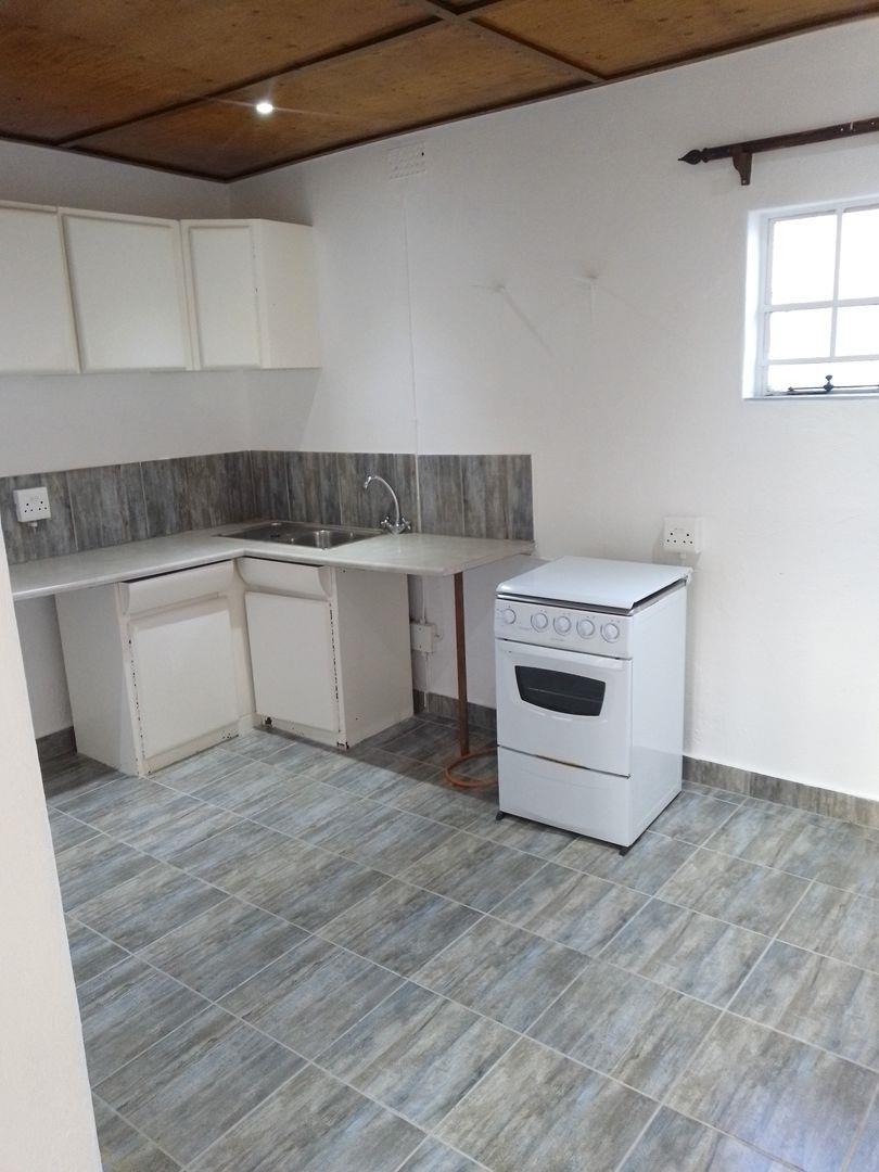 To Let 1 Bedroom Property for Rent in Parkhill Gardens Gauteng