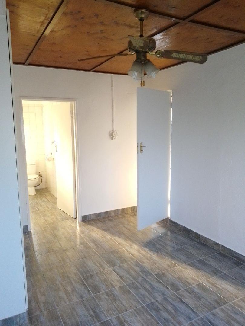 To Let 1 Bedroom Property for Rent in Parkhill Gardens Gauteng