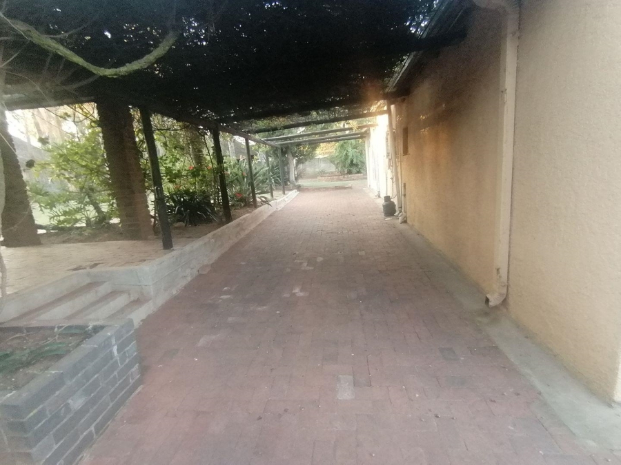 To Let 1 Bedroom Property for Rent in Parkhill Gardens Gauteng