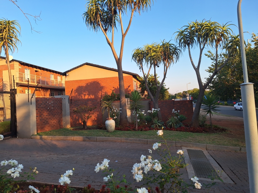 3 Bedroom Property for Sale in Equestria Gauteng