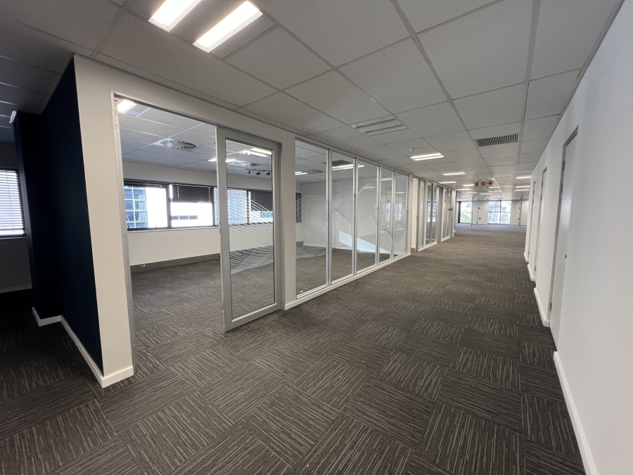 To Let Commercial Property for Rent in Vorna Valley Gauteng