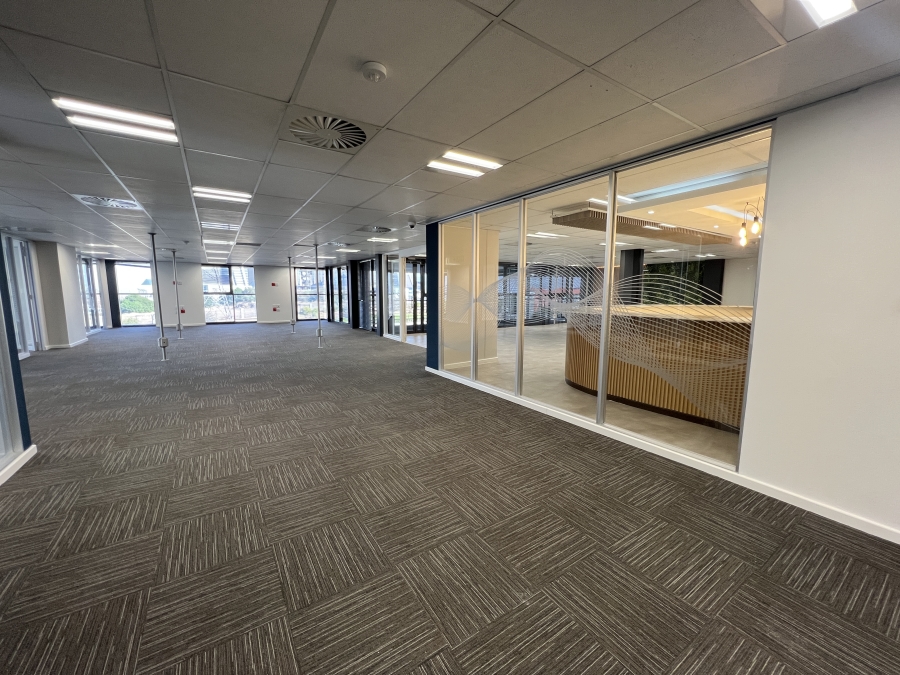 To Let Commercial Property for Rent in Vorna Valley Gauteng