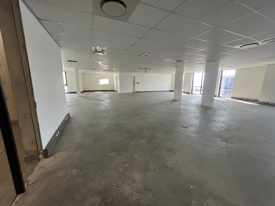To Let Commercial Property for Rent in Vorna Valley Gauteng