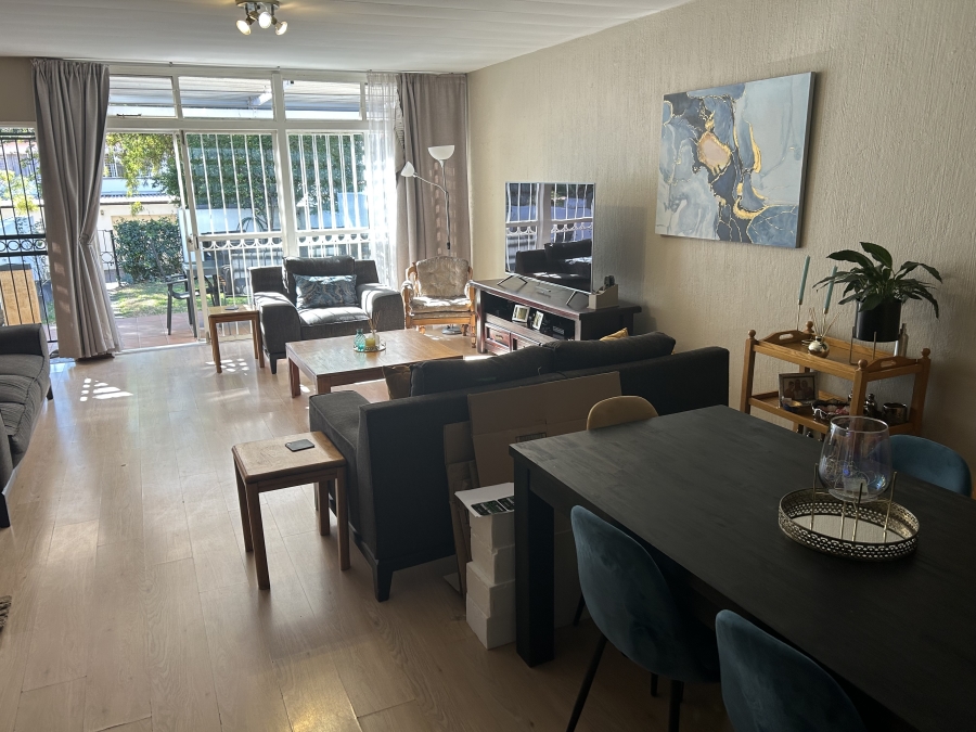 3 Bedroom Property for Sale in Faerie Glen Gauteng