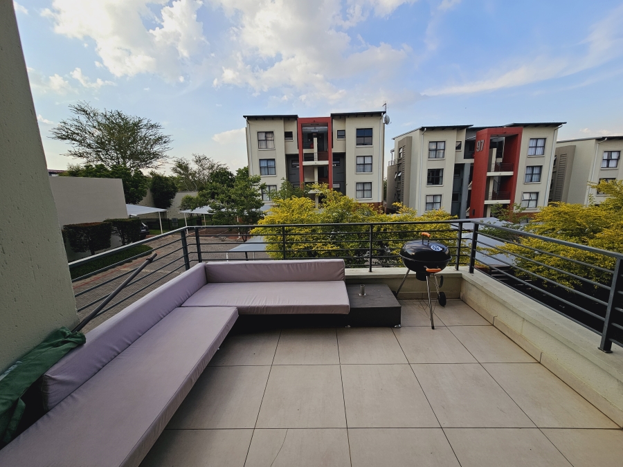 To Let 2 Bedroom Property for Rent in Fourways Gauteng