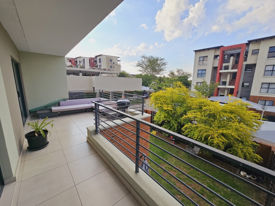 To Let 2 Bedroom Property for Rent in Fourways Gauteng