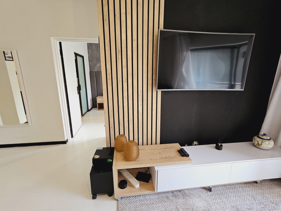 To Let 2 Bedroom Property for Rent in Fourways Gauteng