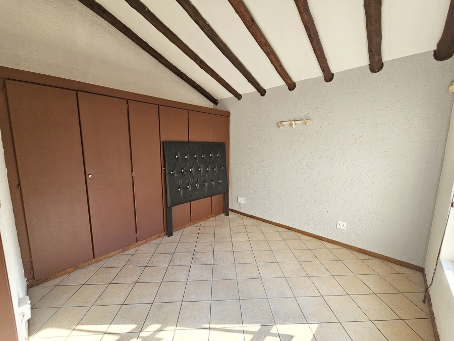 To Let 3 Bedroom Property for Rent in Morningside Gauteng
