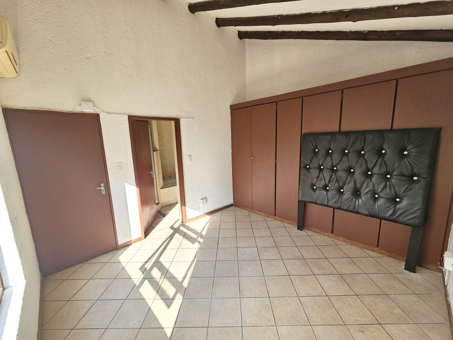 To Let 3 Bedroom Property for Rent in Morningside Gauteng