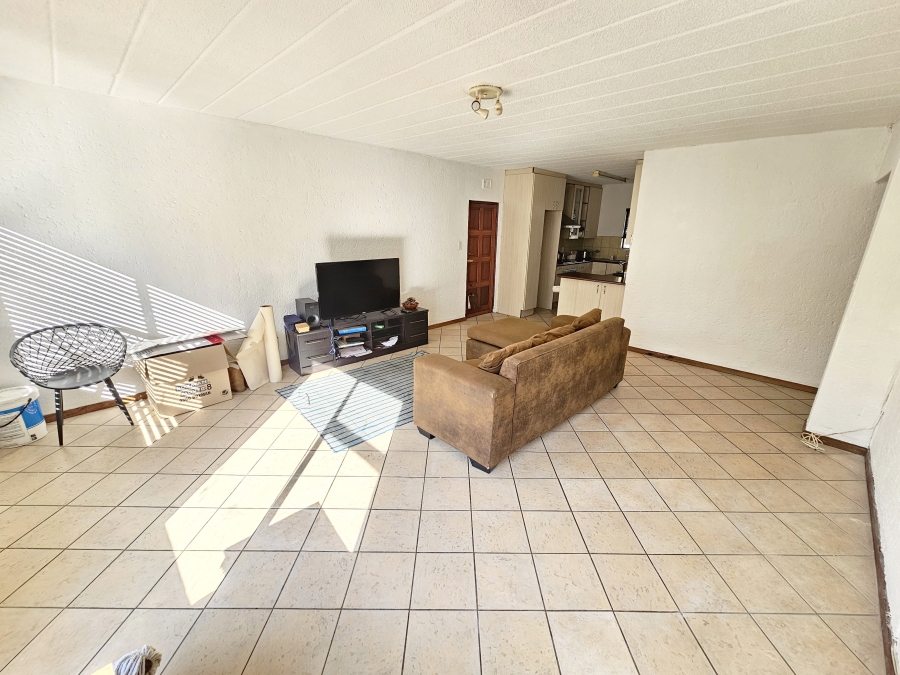 To Let 3 Bedroom Property for Rent in Morningside Gauteng