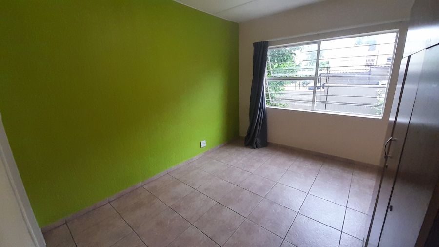 2 Bedroom Property for Sale in Vorna Valley Gauteng