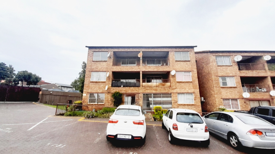 2 Bedroom Property for Sale in Vorna Valley Gauteng
