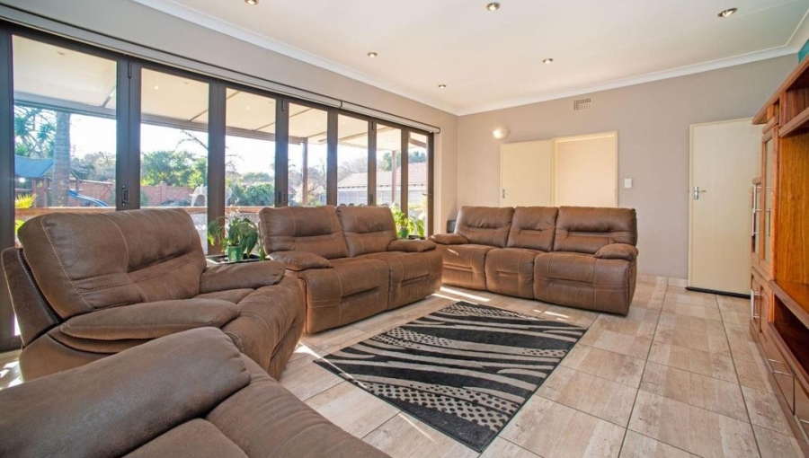 3 Bedroom Property for Sale in Rynfield Gauteng