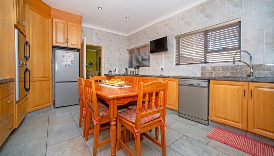 3 Bedroom Property for Sale in Rynfield Gauteng