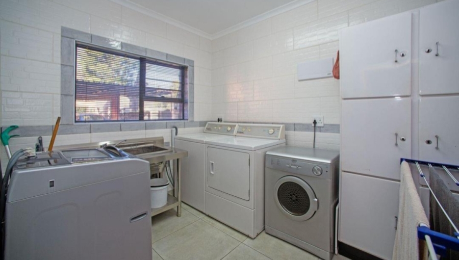 3 Bedroom Property for Sale in Rynfield Gauteng