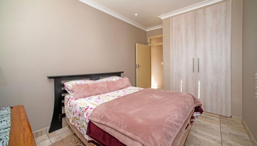 3 Bedroom Property for Sale in Rynfield Gauteng