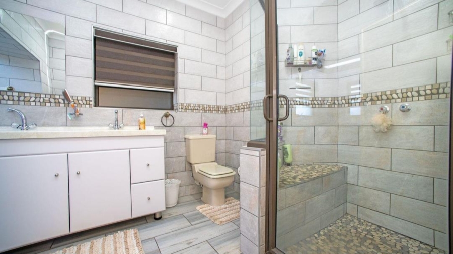 3 Bedroom Property for Sale in Rynfield Gauteng