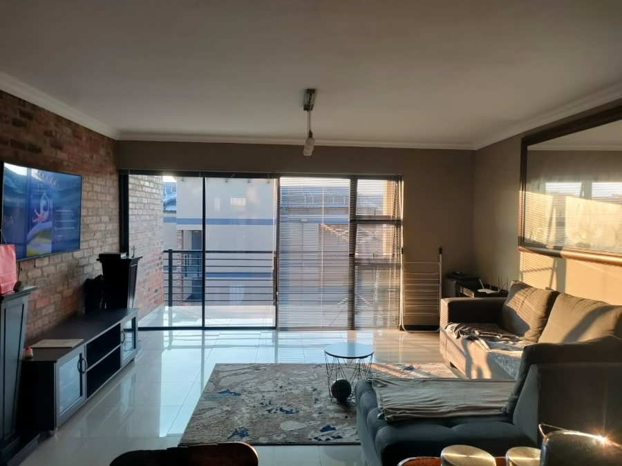 2 Bedroom Property for Sale in Solheim Gauteng