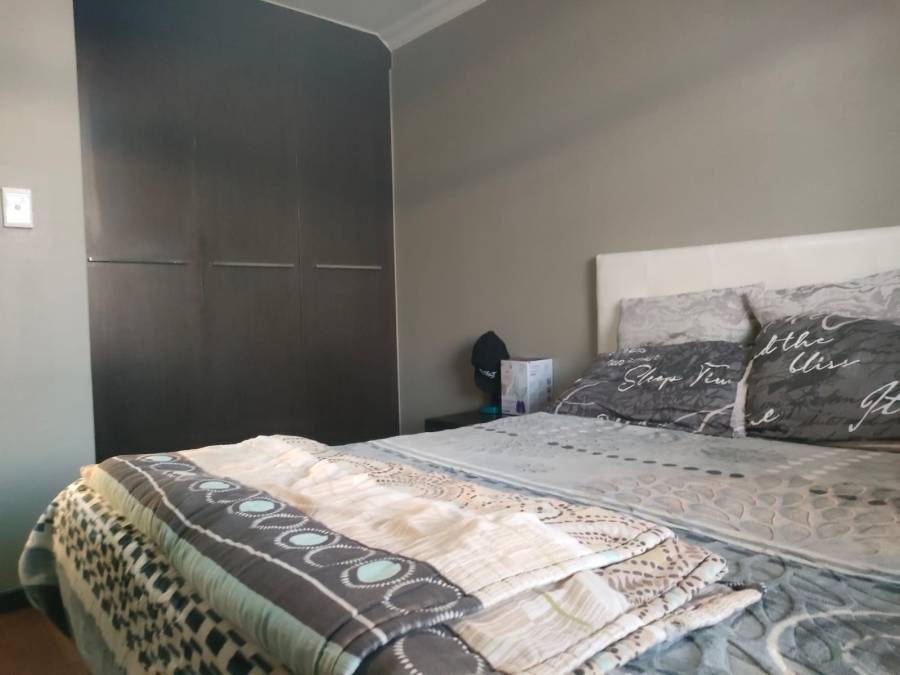 2 Bedroom Property for Sale in Solheim Gauteng