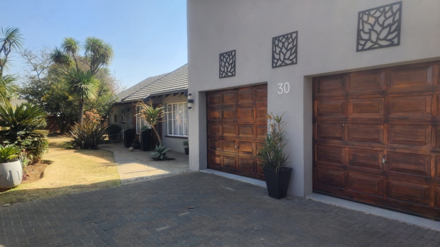 4 Bedroom Property for Sale in Parkrand Gauteng