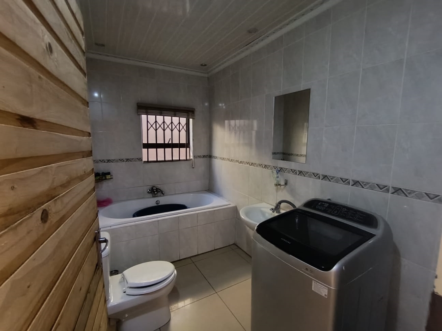 3 Bedroom Property for Sale in Kwa Thema Gauteng