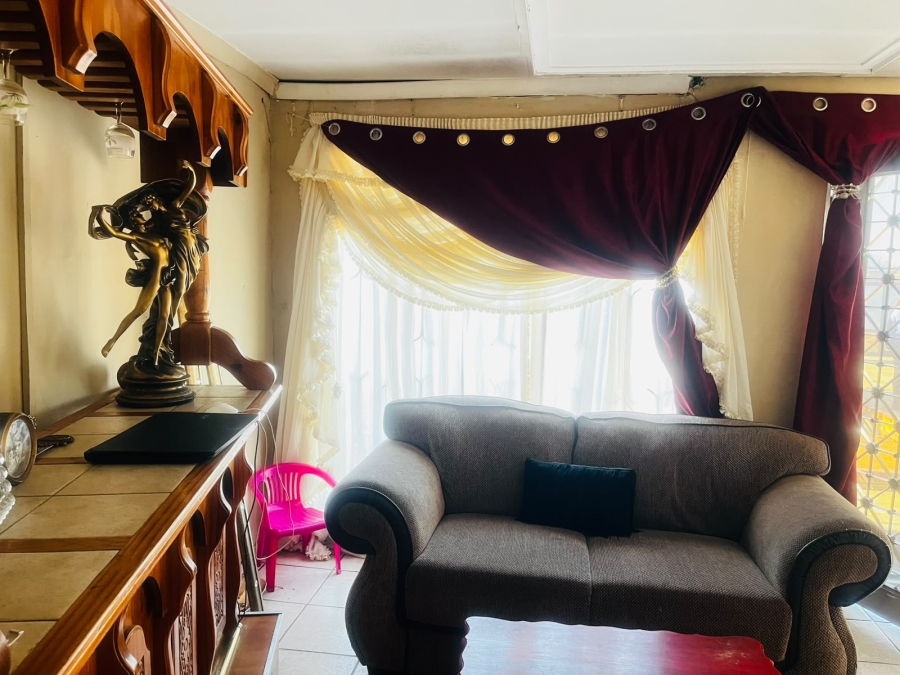 2 Bedroom Property for Sale in Daveyton Gauteng