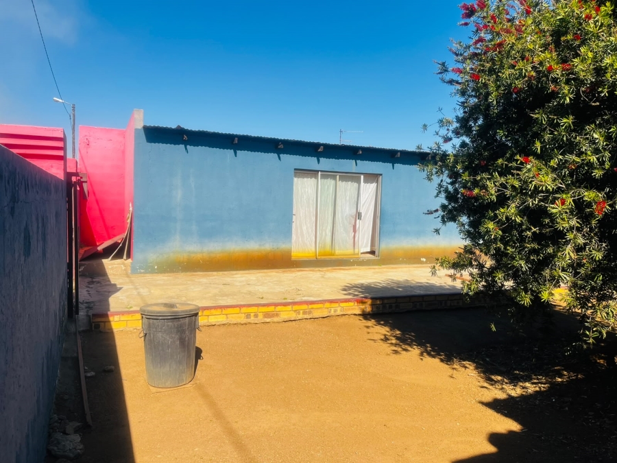 2 Bedroom Property for Sale in Daveyton Gauteng