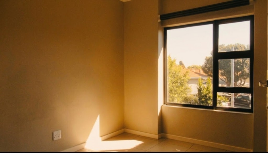 2 Bedroom Property for Sale in Goedeburg Gauteng