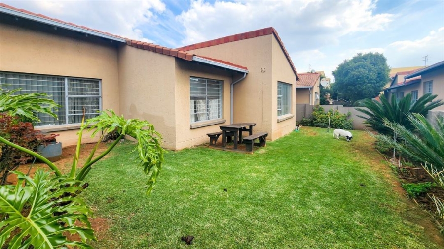2 Bedroom Property for Sale in Witfield Gauteng