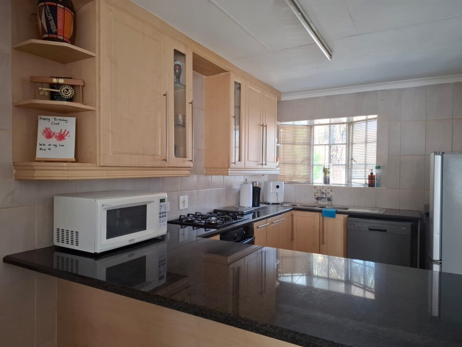 2 Bedroom Property for Sale in Dalpark Gauteng