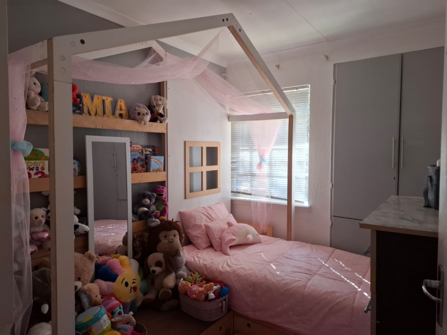 2 Bedroom Property for Sale in Dalpark Gauteng
