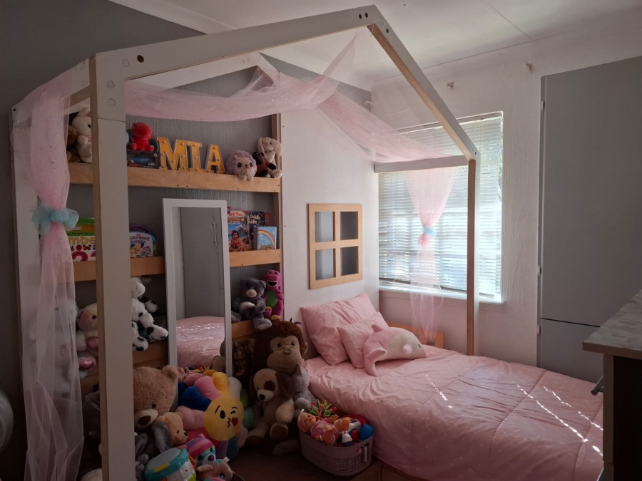 2 Bedroom Property for Sale in Dalpark Gauteng
