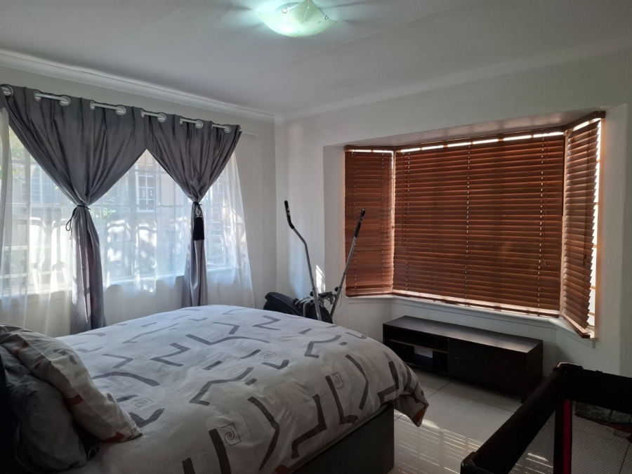 2 Bedroom Property for Sale in Dalpark Gauteng