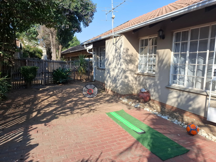 2 Bedroom Property for Sale in Dalpark Gauteng