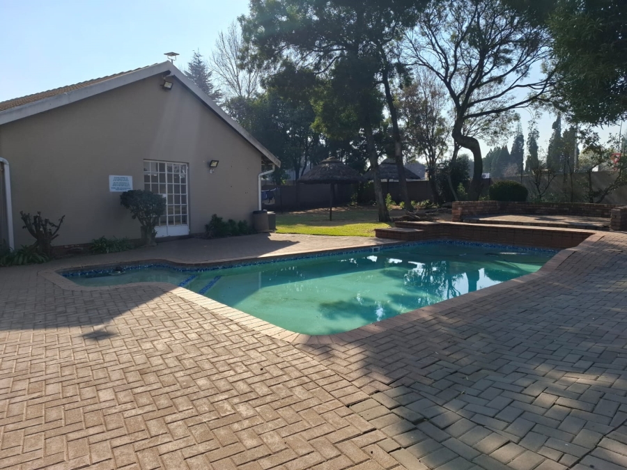 2 Bedroom Property for Sale in Dalpark Gauteng