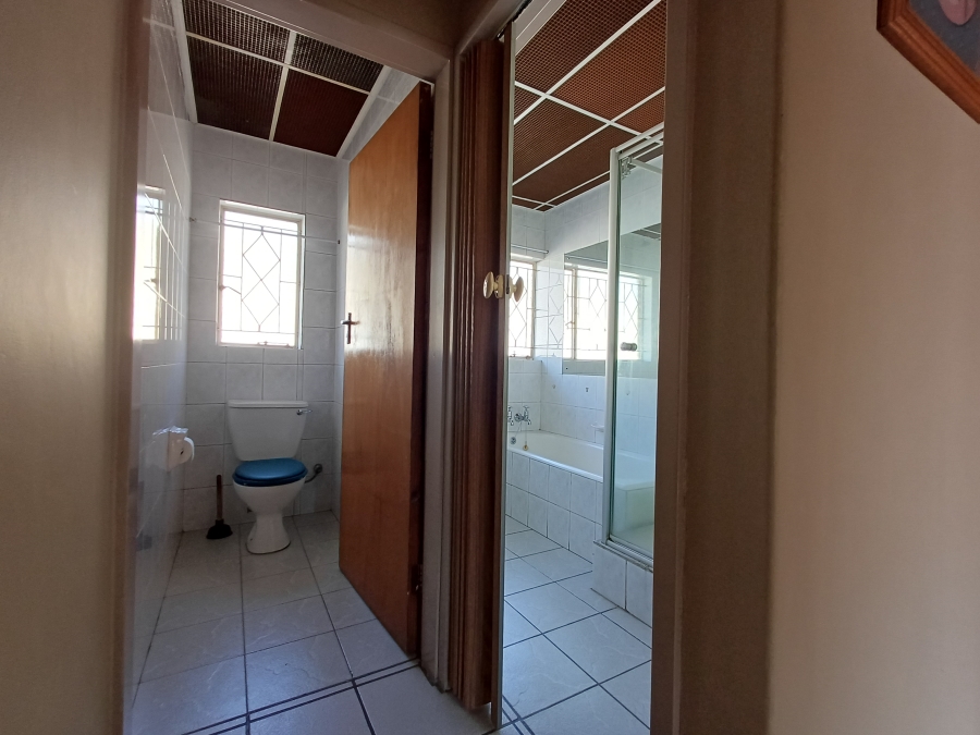 3 Bedroom Property for Sale in Eden Glen Gauteng