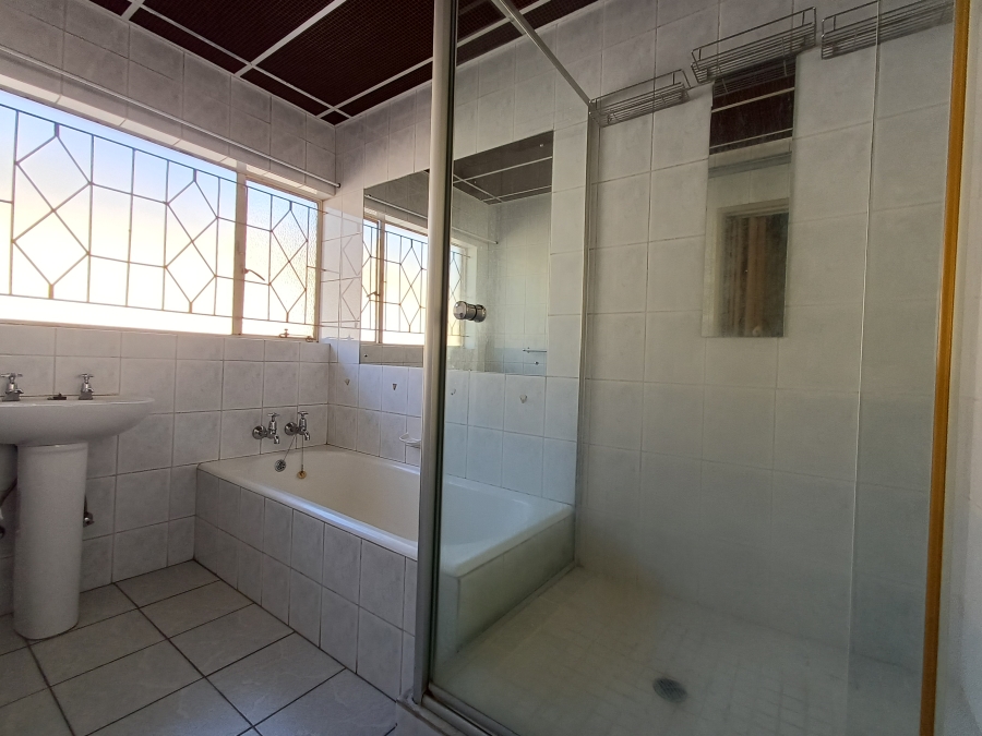 3 Bedroom Property for Sale in Eden Glen Gauteng