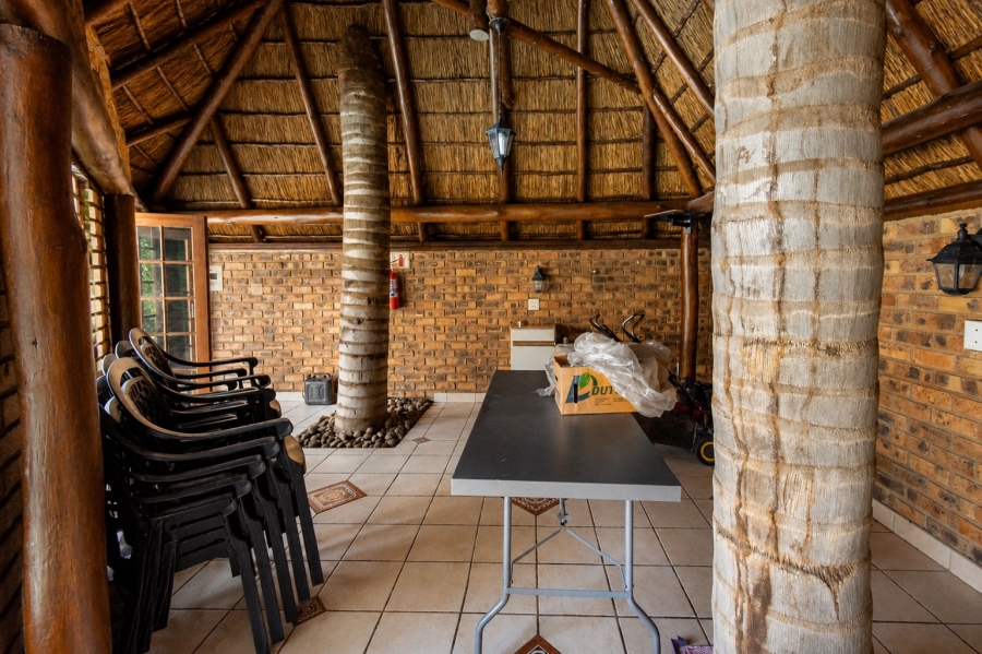 9 Bedroom Property for Sale in Baileys Muckleneuk Gauteng