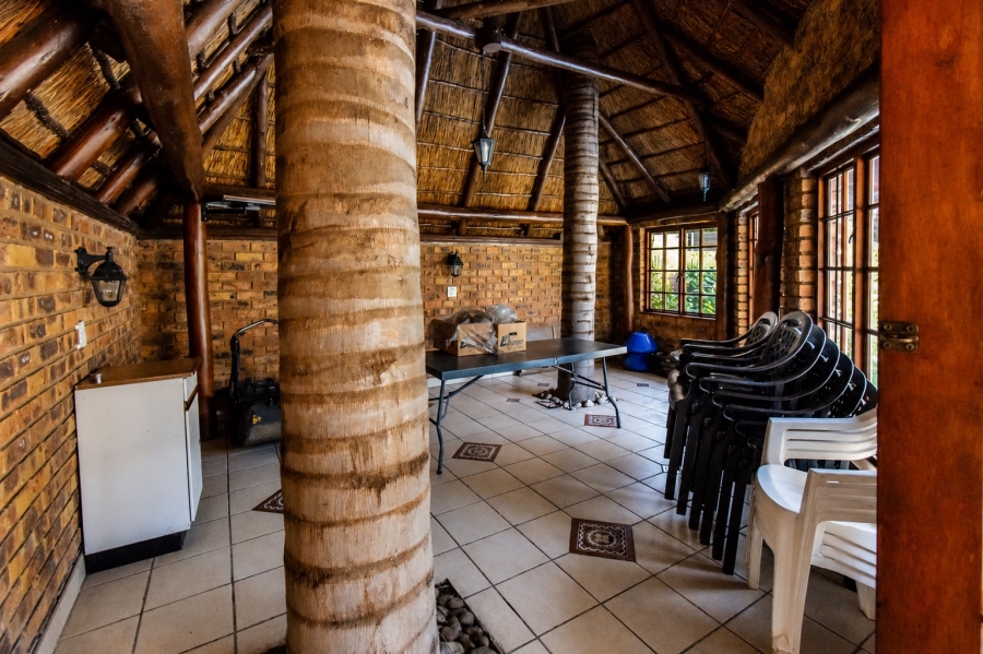 9 Bedroom Property for Sale in Baileys Muckleneuk Gauteng